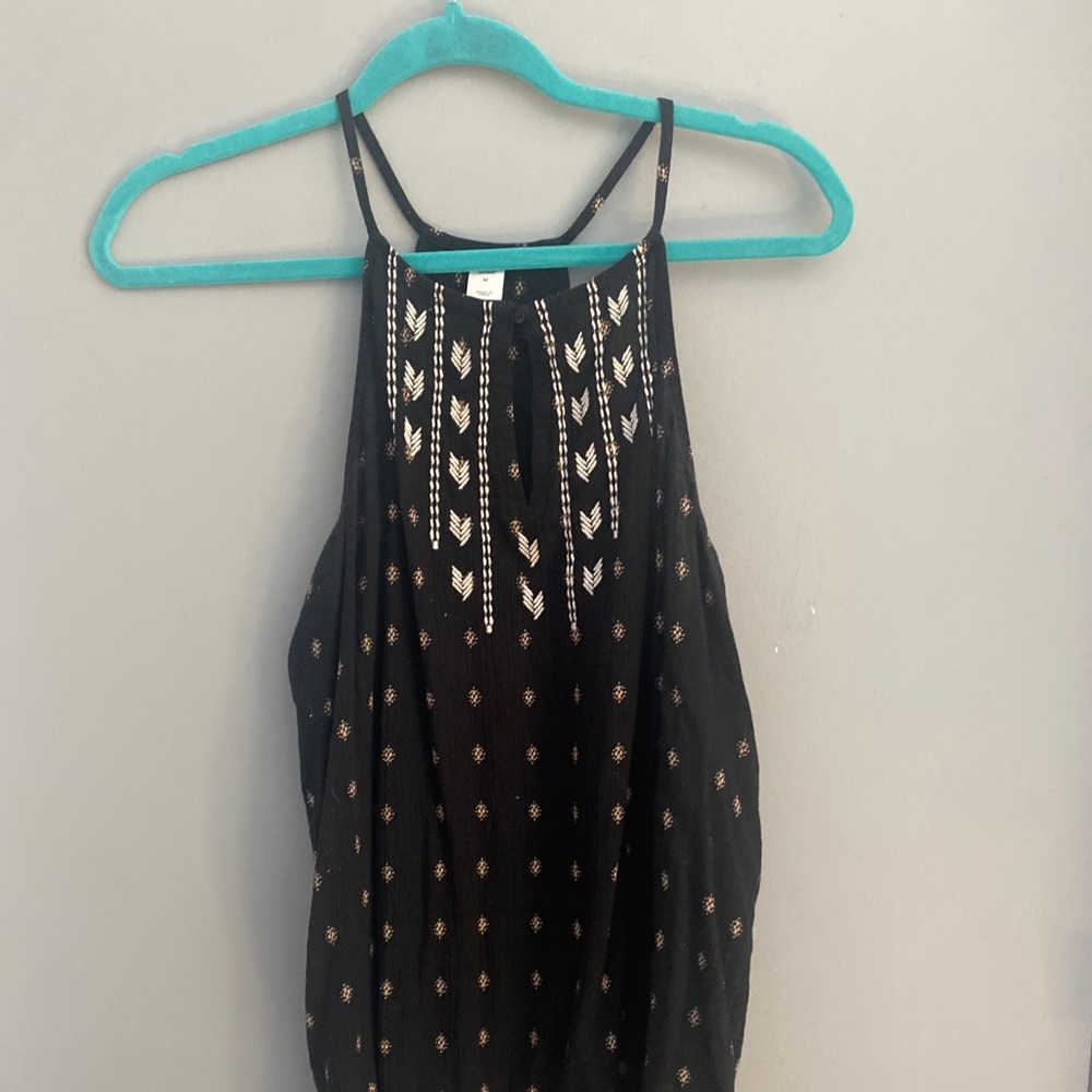 old navy tank
